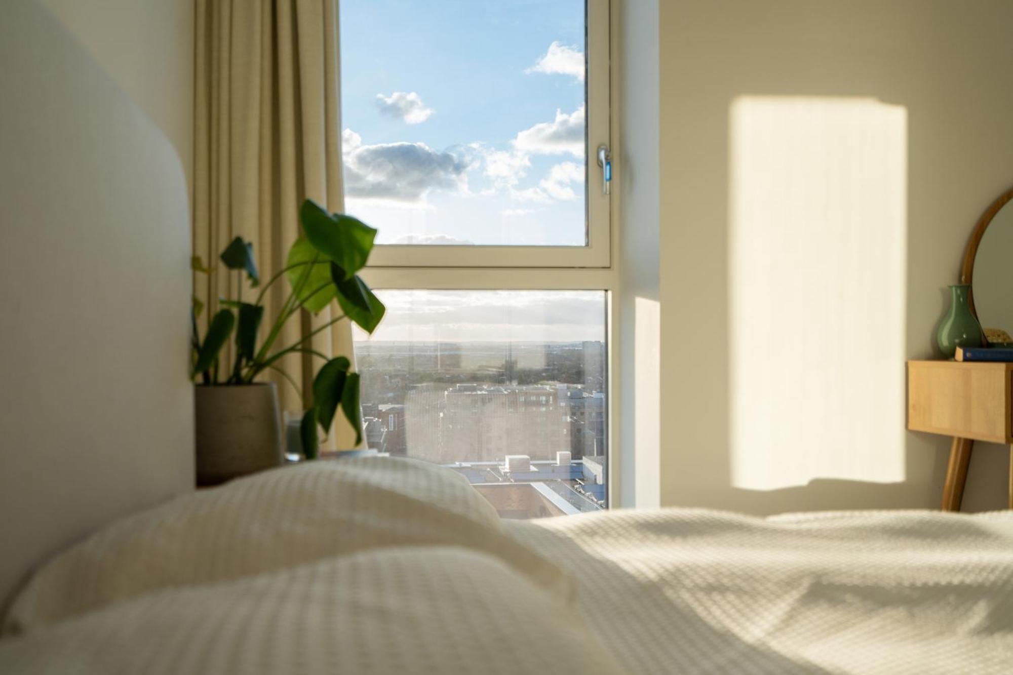Sunset Retreat: Steps From Heathrow/twickenham Apartment Hounslow